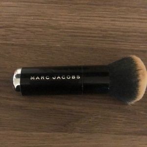 Marc Jacobs Foundation Brush